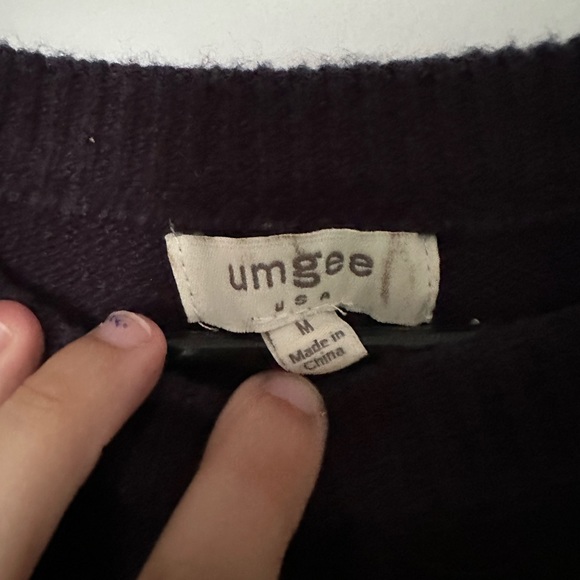 Umgee Sweater - Picture 3 of 3